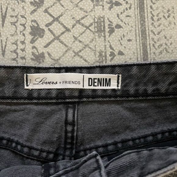 Lovers +‎ Friends distressed gray denim shorts 27 - Picture 2 of 8